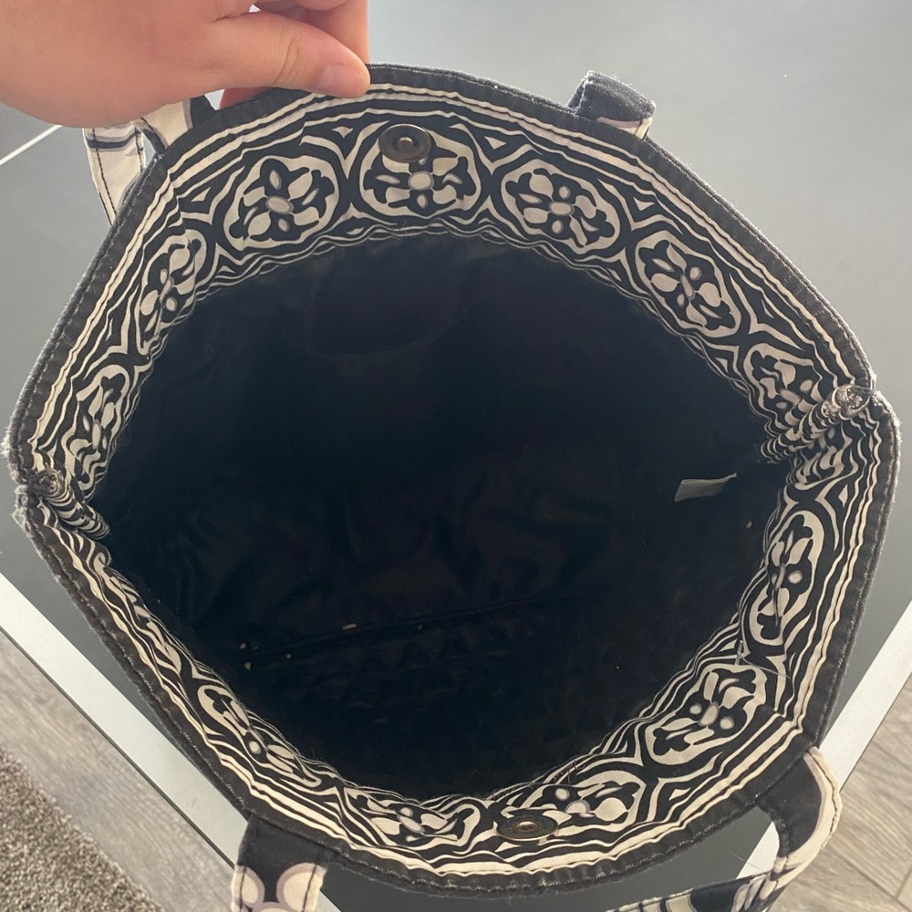 Vera Bradley Bag - Picture 3 of 6